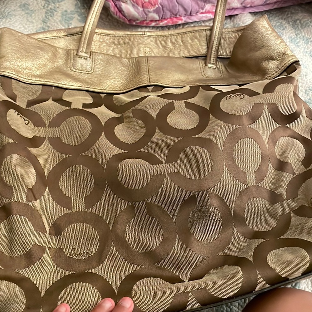 Coach bag very cute and good for a beach and stylish